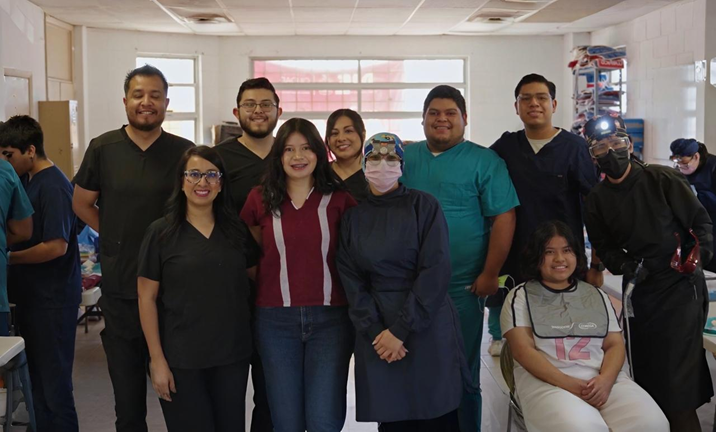 LLEVA DIPUTADA JAEL ARGÜELLES ATENCIÓN DENTAL GRATUITA A FAMILIAS DE ANAPRA