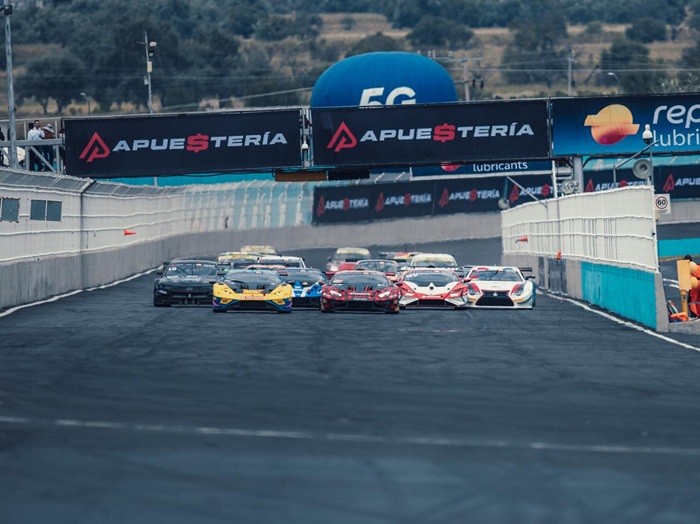 GT CHALLENGE DE LAS AMÉRICAS CONQUISTA MÉXICO ANTE MÁS DE 25 MIL AFICIONADOS