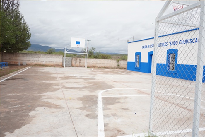 REHABILITA MUNICIPIO CANCHA DEPORTIVA EN LA COMUNIDAD CHUVISCAR