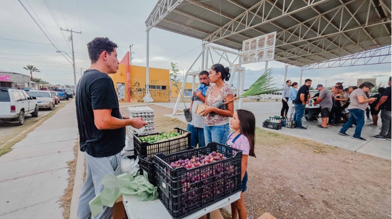 JUNTOS AHORRAMOS LLEGA A LA COLONIA QUINTA GRACIA CON PRODUCTOS A BAJO COSTO PARA LAS FAMILIAS