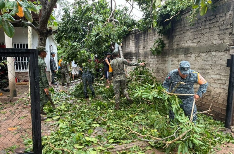 MANTIENEN EL PLAN DN-III-E EN NAYARIT, COLIMA Y JALISCO POR EL HURACÁN 