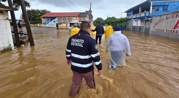 LAS LLUVIAS Y LOS EFECTOS DEL FRENTE FRÍO NÚMERO 2 DEJARON ONCE PERSONAS MUERTAS EN VERACRUZ