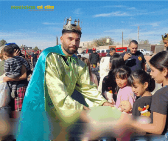 BOMBEROS LLEVAN ALEGRÍA A MÁS DE 2 MIL NIÑOS CON ENTREGA DE JUGUETES “EL CUARTO REY MAGO”