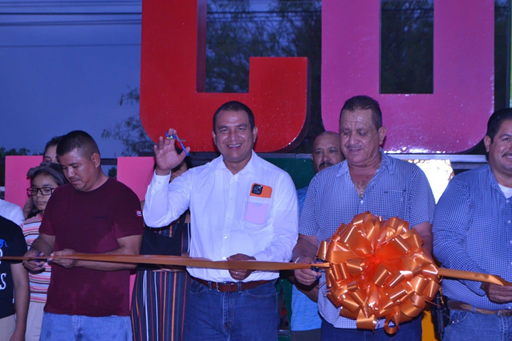 INAUGURACIÓN DE LETRAS DE IDENTIDAD EN LA COMUNIDAD MÁS GRANDE