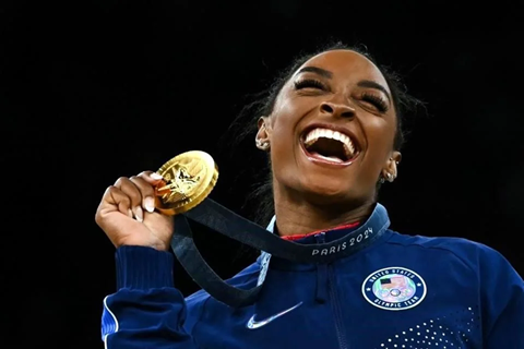 SIMONE BILES CONQUISTA TERCER ORO Y DÉCIMA MEDALLA OLÍMPICA