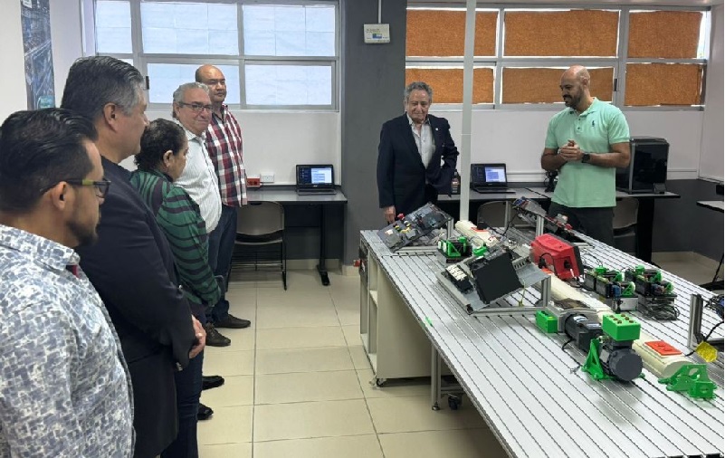 BENEFICIA A MÁS DE 700 ESTUDIANTES DE LA UTCH INAUGURACIÓN DE LABORATORIO DE AUTOMATIZACIÓN Y CONTROL