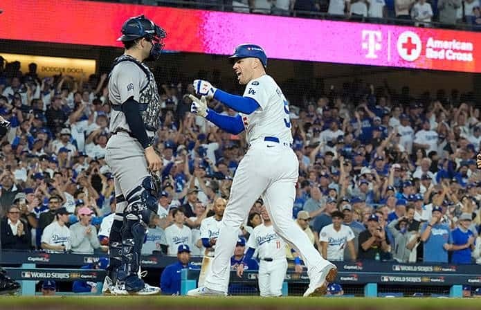 DODGERS GANAN 4-2 A YANKEES 