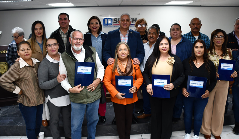 ENTREGA ESTADO BONO A 401 JUBILADOS Y PENSIONADOS DEL SUBSISTEMA EDUCATIVO FEDERALIZADO