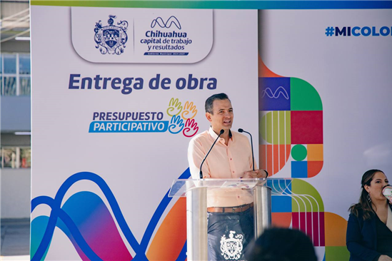 GRACIAS AL PRESUPUESTO PARTICIPATIVO, ENTREGA ALCALDE BONILLA MÁQUINA CNC EN CONALEP 1
