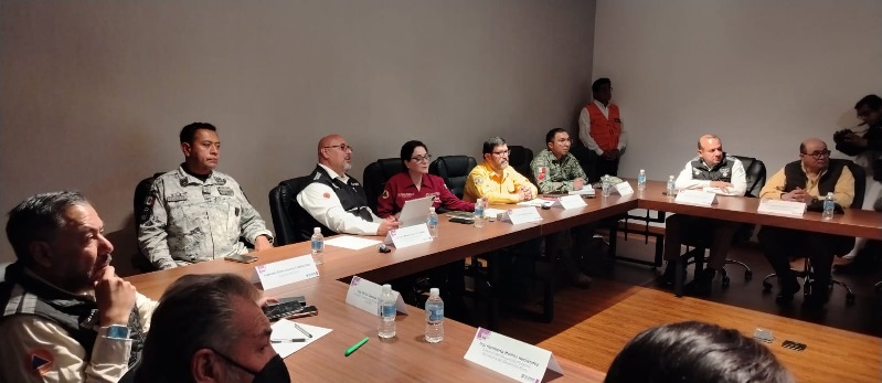 EL COMITÉ ESTATAL DE MANEJO DEL FUEGO SESIONÓ PARA EVALUAR LAS OPERACIONES Y ESTRATEGIAS IMPLEMENTADAS