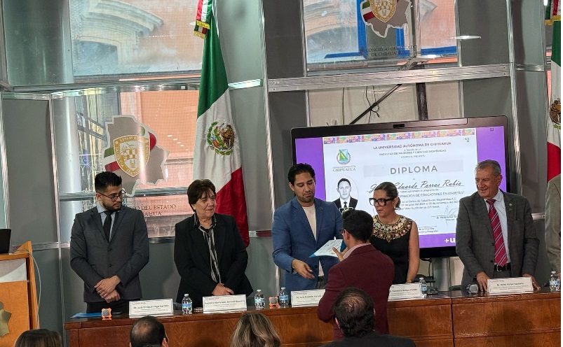 ASISTE REGIDORA LUPITA BORRUEL A LA GRADUACIÓN DE LA PRIMERA GENERACIÓN DE EDUCADORES EN DIABETES AKAM SURÁ