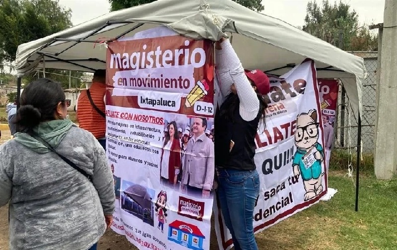 AFILIAR A MORENA BUSCA SNTE EN ACTO OFICIAL