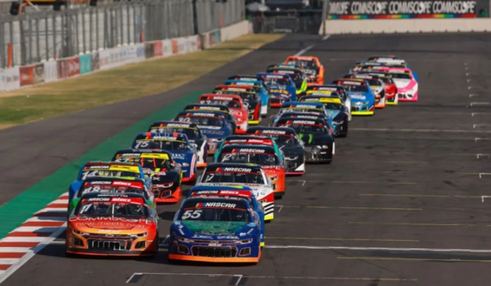   TELEVISAUNIVISION Y NASCAR ANUNCIAN ACUERDO HISTÓRICO