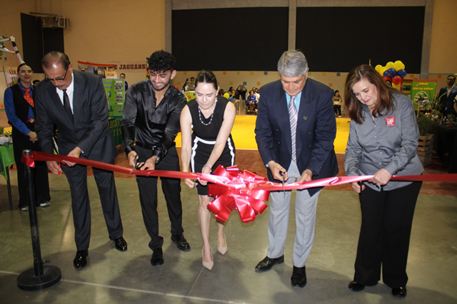 INAUGURA SEYD SEGUNDA FERIA STEM DE COLEGIOS PARTICULARES DE CIUDAD JUÁREZ