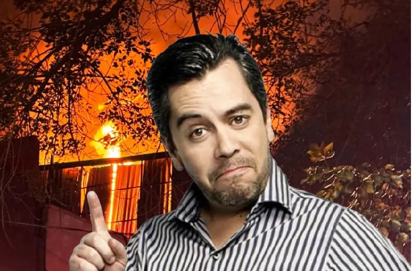 INCENDIO EN ESCUELA DE CARLOS ESPEJEL