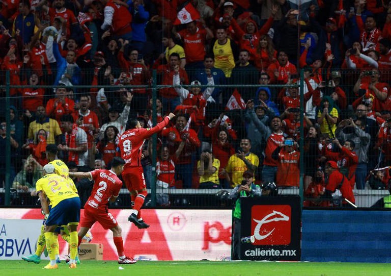 DESPUÉS DE 15 AÑOS TOLUCA VUELVE A SER CAMPEÓN DEL FUTBOL MEXICANO