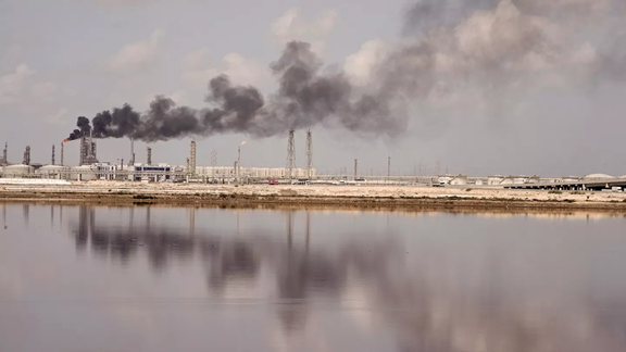 LOS PRECIOS INTERNACIONALES DEL PETRÓLEO AUMENTARON CONSIDERABLEMENTE, DESPUÉS DE UN ATAQUE DE ISRAEL A IRÁN