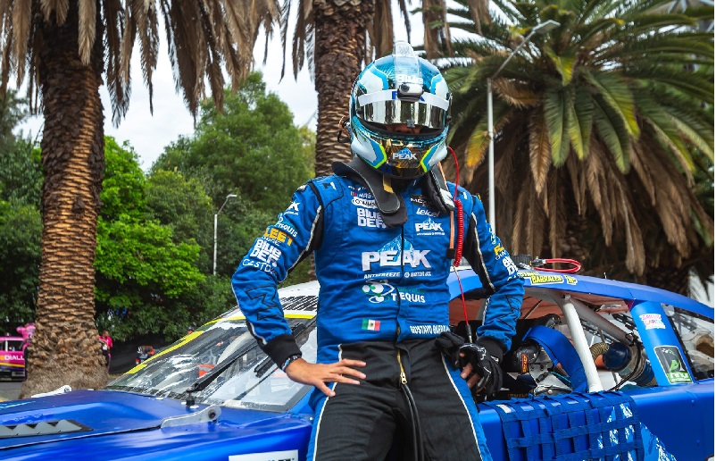 AGA RACING TEAM Y ALEX DE ALBA JR., LUCIERON CON PODIO EN EL NASCAR MEXICO CITY WEEKEND