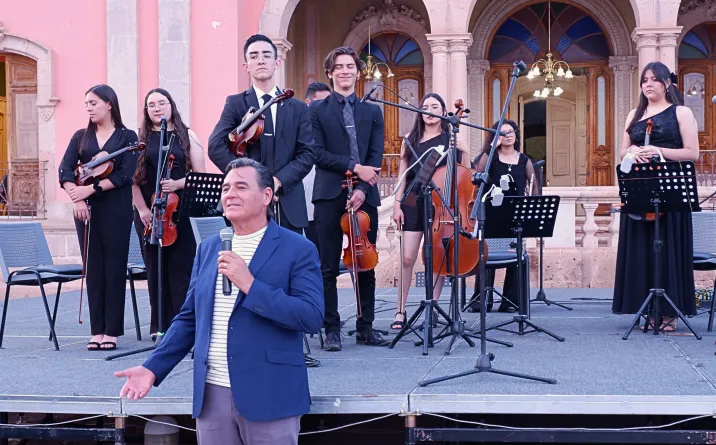 DISFRUTAN LOS CHIHUAHUENSES DEL CONCIERTO “NOCHE BAJO LAS ESTRELLAS” EN EL CENTRO CULTURAL “QUINTA CAROLINA”