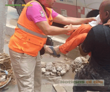 BRINDA SECRETARÍA DE SALUD ATENCIÓN A ZONAS AFECTADAS POR LAS LLUVIAS EN CIUDAD JUÁREZ