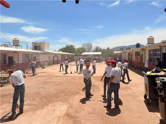 ORGANIZA MUNICIPIO JORNADA LIMPIEZA EN ESCUELA FRIDA KAHLO AFECTADA POR LLUVIAS