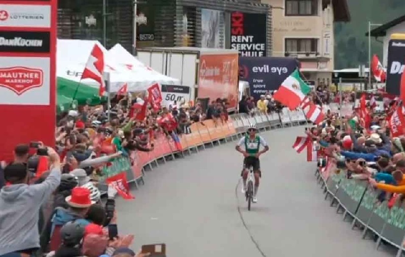 ISAAC DEL TORO GANA SU TERCER ETAPA CONSECUTIVA EN EL TOUR DE AUSTRIA 2025