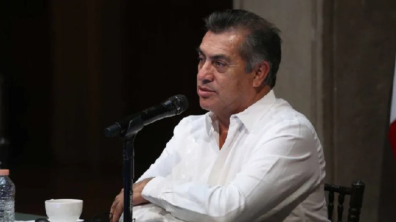 ENTRAN A CASA DEL “BRONCO” Y LE PRENDEN FUEGO