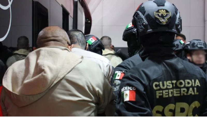 TRASLADAN A REOS PELIGROSOS; ATENTABAN CONTRA LA “SEGURIDAD PÚBLICA”