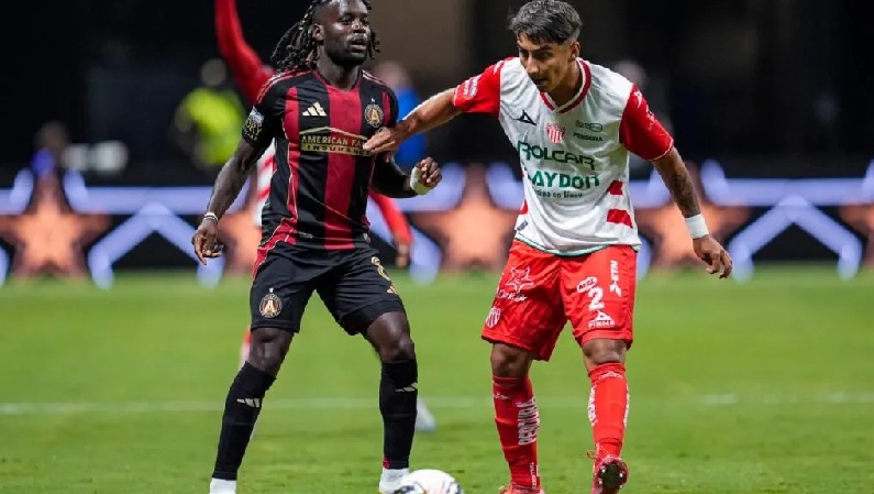 NECAXA DEBUTA CON EL PIE DERECHO EN LA LEAGUES CUP 2025