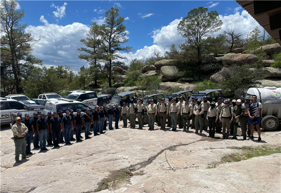 REFUERZAN POLICÍAS MUNICIPALES Y CADETES CONOCIMIENTOS EN SENDERISMO