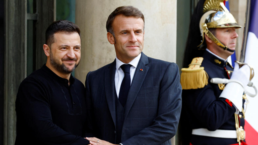 ZELENSKI INICIÓ CONTACTOS CON KEIR STARMER Y EMMANUEL MACRON, TRAS CONFIRMARSE QUE TRUMP SE REUNIRÁ CON VLADÍMIR PUTIN