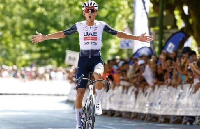 ISAAC DEL TORO GANA LA VUELTA A BURGOS EN ESPAÑA