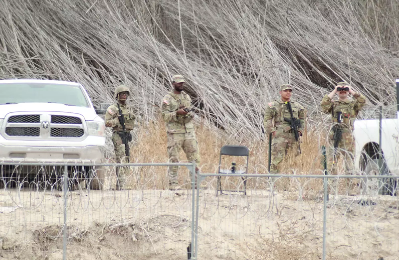 MILES DE MILITARES DE EU HAN SIDO ENVIADOS A LA FRONTERA CON MÉXICO EN LAS ÚLTIMAS SEMANAS