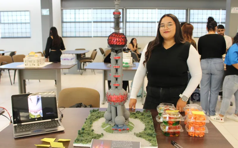 REPRESENTAN ESTUDIANTES DE LA UTPN MARAVILLAS DE LA ARQUITECTURA MUNDIAL