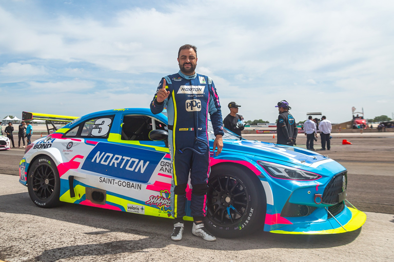 “KEKO” PÉREZ Y EL SHAMROCK RACING, TIENEN EN EL HERMANOS RODRÍGUEZ SU 6° RETO DE LA SÚPER COPA ROSHFRANS 2025