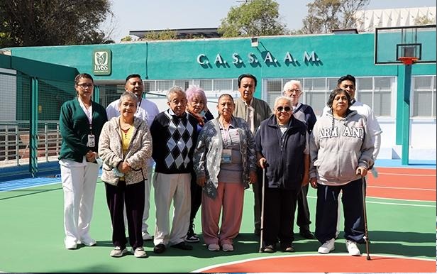 CENTRO DE DÍA DEL IMSS CONSOLIDA ATENCIÓN INTEGRAL DE LAS PERSONAS MAYORES, CON ENFOQUE DE DERECHOS HUMANOS Y CAPACITACIÓN A PERSONAS CUIDADORAS