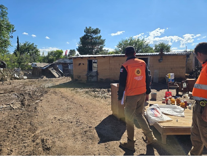 ATIENDE PROTECCIÓN CIVIL ESTATAL A HABITANTES DE CASAS GRANDES AFECTADOS POR INUNDACIONES