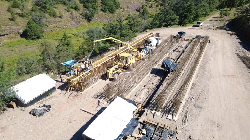 CONSTRUYE ESTADO PUENTE EN BAHUICHIVO EN BENEFICIO DE 17 MIL HABITANTES DE LA REGIÓN SERRANA