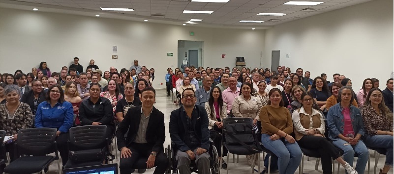 AUDITORIO LLENO EN CIUDAD JUÁREZ DURANTE CONFERENCIA ANTICORRUPCIÓN DE LA SESEA
