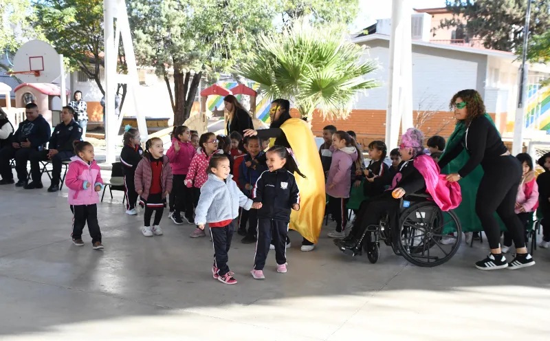 LLEVAN ACTIVIDADES RECREATIVAS A ESCUELAS DE PREESCOLAR COMO PARTE DE LAS JORNADAS DE INTEGRIDAD Y ANTICORRUPCIÓN