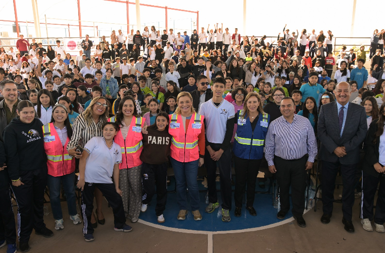 MARU CAMPOS ARRANCA EL PROGRAMA JUNTOS CONSTRUIMOS EN BENEFICIO DE CASI 14 MIL ESTUDIANTES