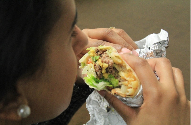 LA INGESTA DE ALIMENTOS ULTRAPROCESADOS TAMBIÉN SE ASOCIA CON LA DEPRESIÓN, LA DIABETES TIPO 2 Y LA MUERTE PREMATURA