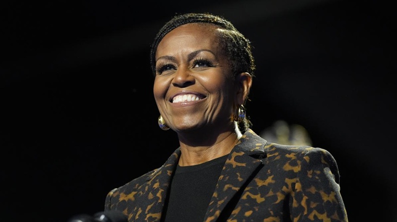 EE.UU. “NO ESTÁ LISTO” PARA UNA MUJER PRESIDENTA: MICHEL OBAMA