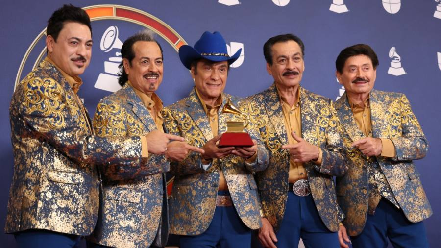 “QUE TRUMP ABRA SU CORAZÓN Y RECUERDE QUE SUS ANTEPASADOS TAMBIÉN LLEGARON COMO MIGRANTES A ESTADOS UNIDOS”, INDICARON LOS TIGRES DEL NORTE