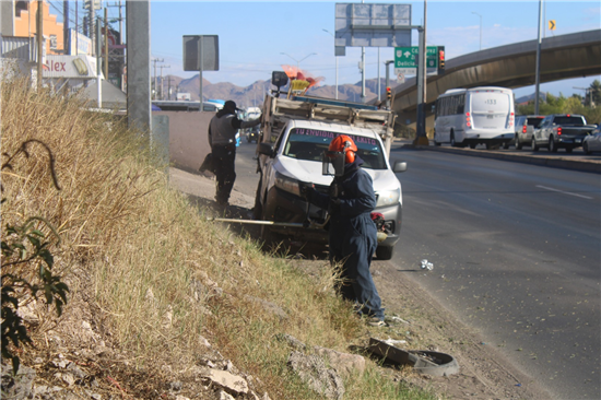 TRABAJA MUNICIPIO EN LIMPIEZA DE TRES ENTRADAS A LA CIUDAD