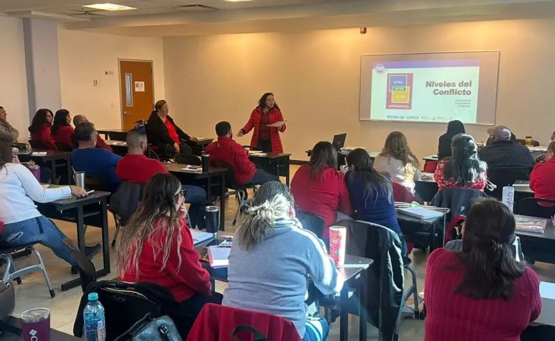 PARTICIPAN MÁS DE 300 DOCENTES Y DIRECTIVOS EN TALLERES DE MEDIOS ALTERNATIVOS DE SOLUCIÓN DE CONFLICTOS