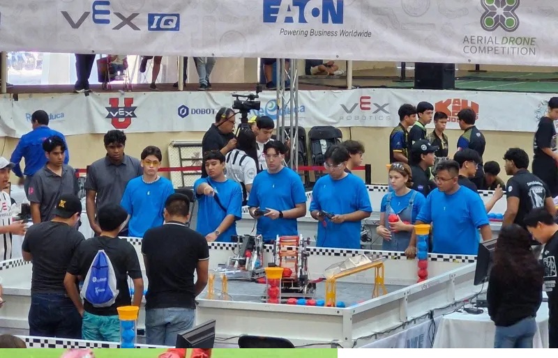 DESTACA UTCH SUR EN TORNEO INTERNACIONAL DE ROBÓTICA Y HABILIDADES STEM EN PLAYA DEL CARMEN