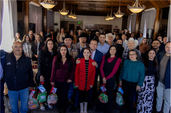 RECONOCE MARCO BONILLA A AUTORIDADES DE LA ZONA RURAL POR TRABAJAR JUNTOS POR LAS FAMILIAS