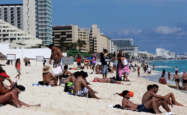 JOSEFINA RODRIGUEZ, TITULAR DE TURISMO FEDERAL, CELEBRÓ LA LLEGADA RÉCORD DE TURISTAS INTERNACIONALES EN OCTUBRE DE 2025