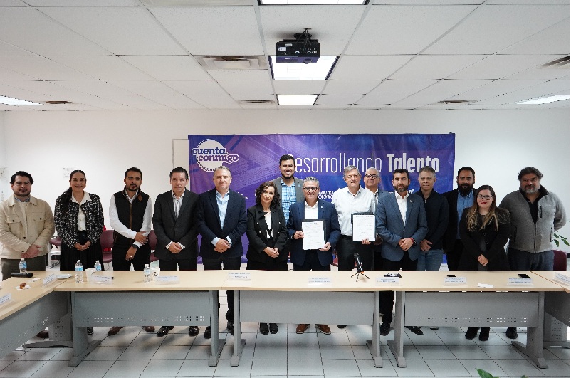 FIRMAN CONVENIO DE COLABORACIÓN INADET Y EMPRENDEMOS A.C.